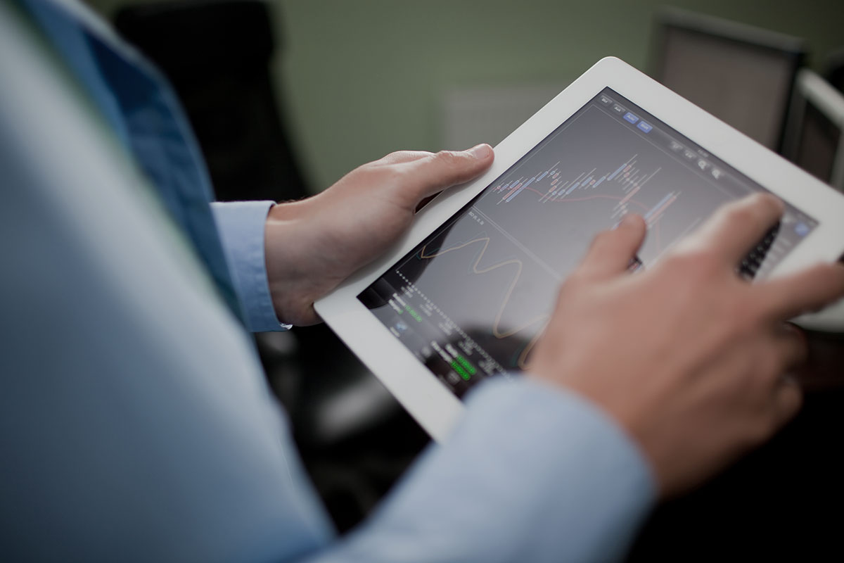 How Freelancers Can Build a Stable and Profitable Online Career