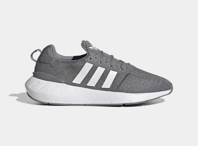 Giày Sneaker Adidas Nam Nữ Swift Run 22