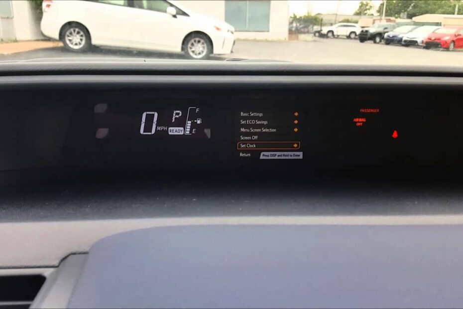 How To Set Clock On Toyota Prius C