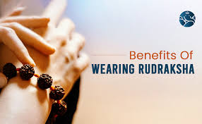 5 Things To Consider Before Wearing A Rudraksha Bracelet